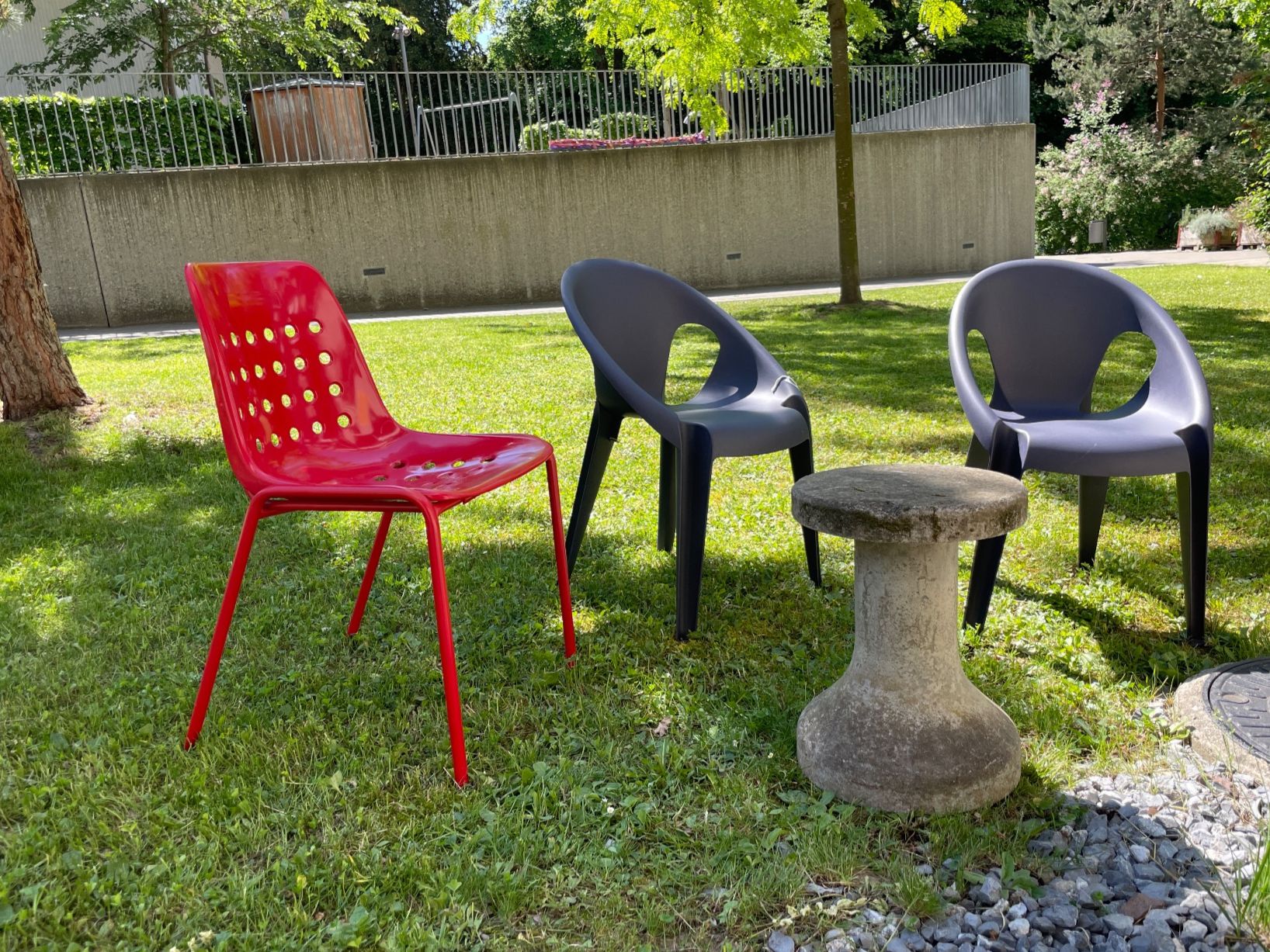 Sgabelli: Vintage Pilzhocker Beton – Usato da Zürich venduto da starch.studio 1