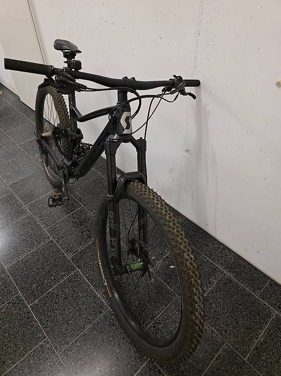 Scott Biciclette: MTB Scott Genius 910 – Usato da Bern venduto da viva_gracias 1