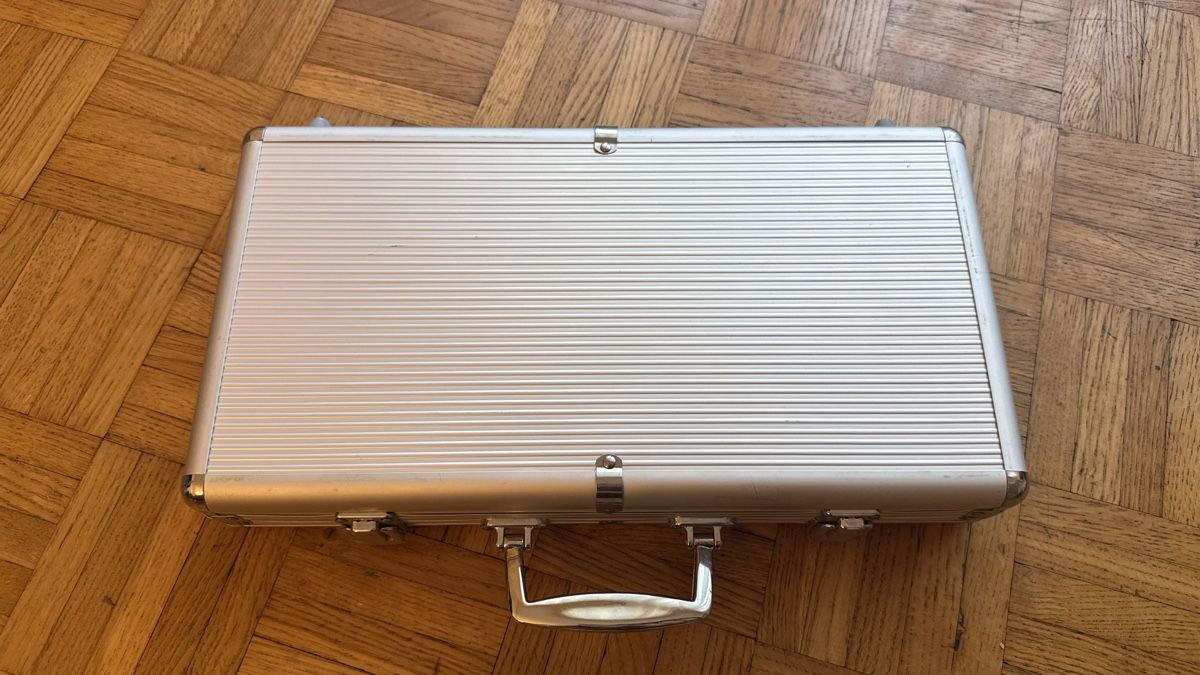 Giochi: Pokerset Koffer mit Chips und Karten – Usato da Zürich venduto da Gabiii 1
