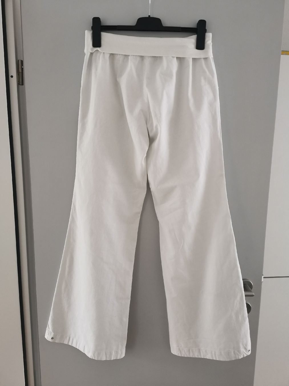 Pantaloni: Chicoree weisse Hose Gr. L  – Usato da Glattbrugg venduto da riseca 3