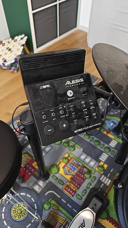 Strumenti musicali: E-Drum ALESIS Nitro Max Kit – Usato da Reinach BL venduto da Future_TraX 3