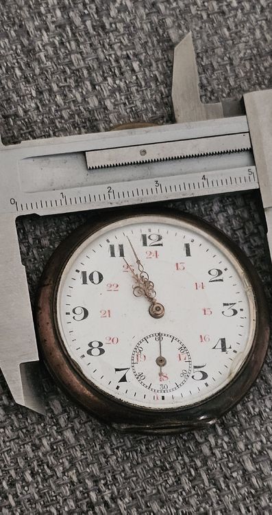 Montre Pendentif Mécanique Vintage Genève - Fabrication Suisse - Occasion - Mouvement Manuel