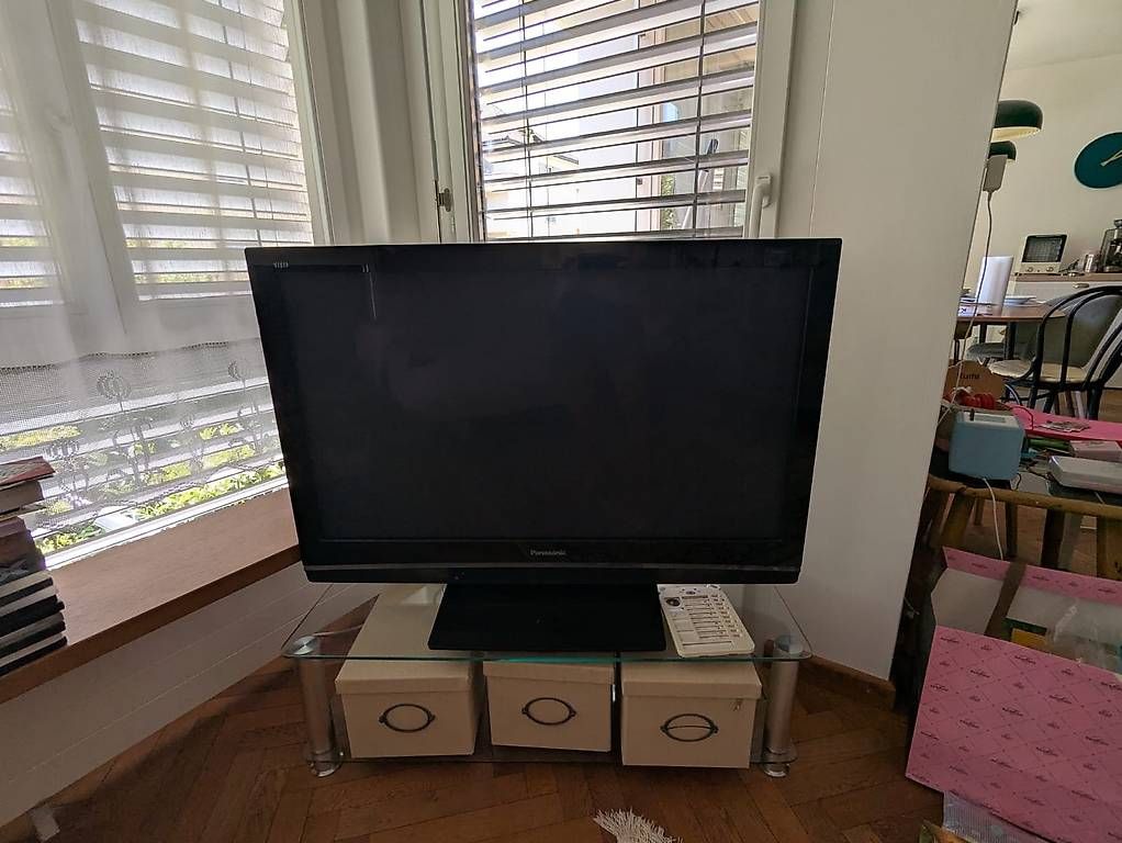 Panasonic Appareils TV: Panasonic Plasma TV 42 inch – D'occasion à Zürich par satomo 1