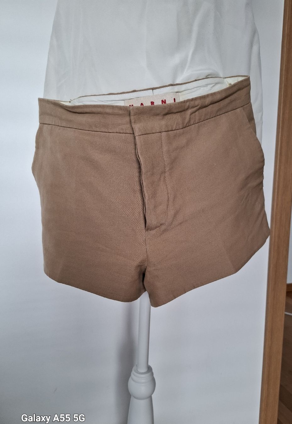 Marni Hosen: Short Marni beige T.38-40 Coton  chic été – Gebraucht aus Payerne von wardi11