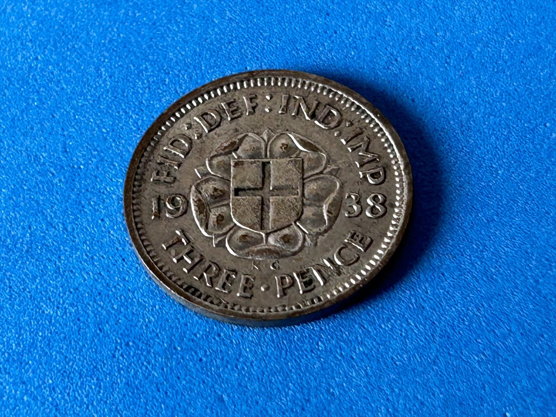 Tutti le monete: UK - 3 Pence 1938 – Usato da Corcelles NE venduto da AJKader 6