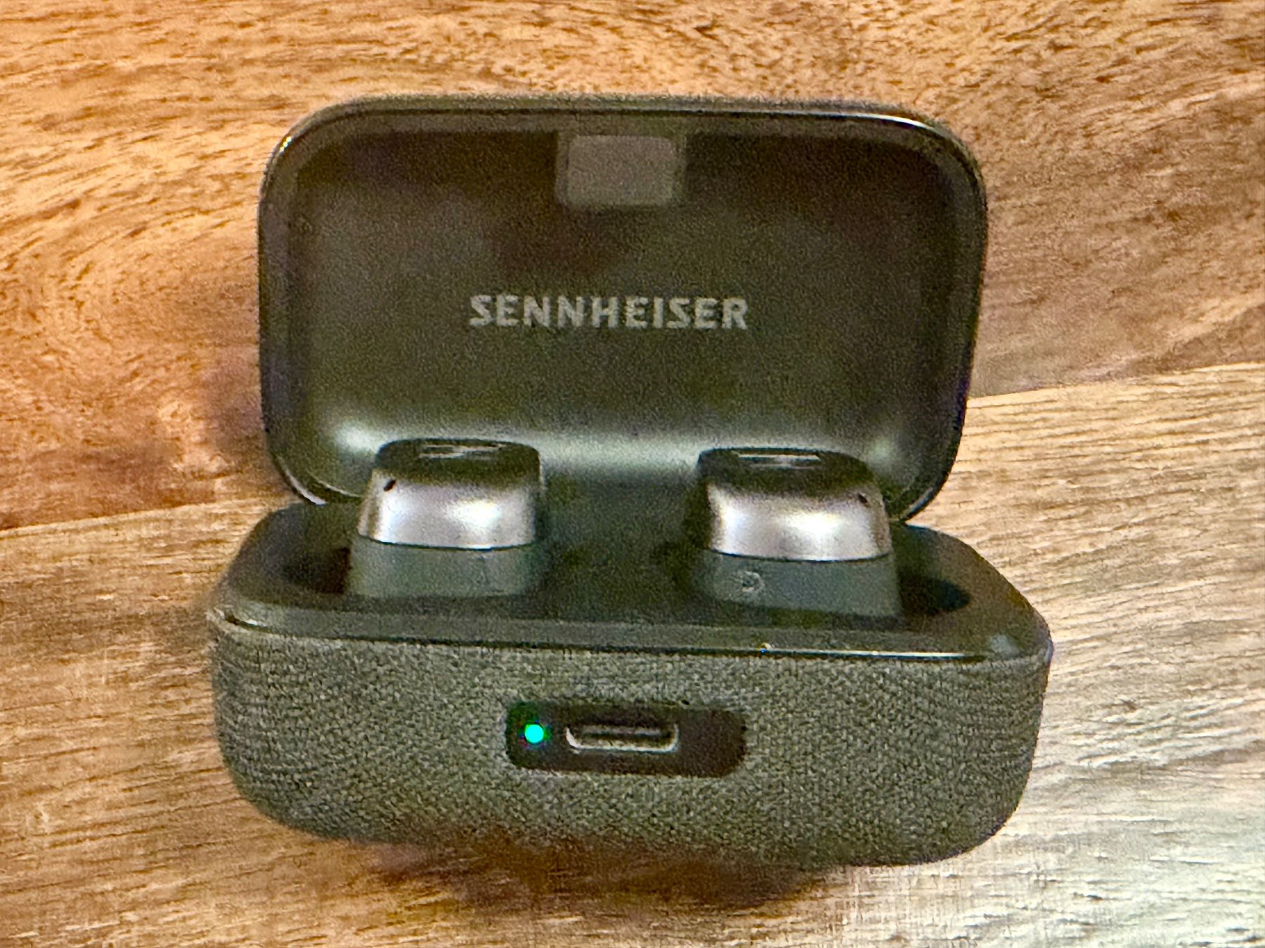 Cuffie: Sennheiser Momentum True Wireless 4 – Usato da Basel venduto da edo64 1