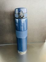 Gourde isotherme bleu foncé, bon état! 