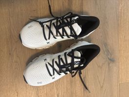New ON shoes W41 - cloudx5