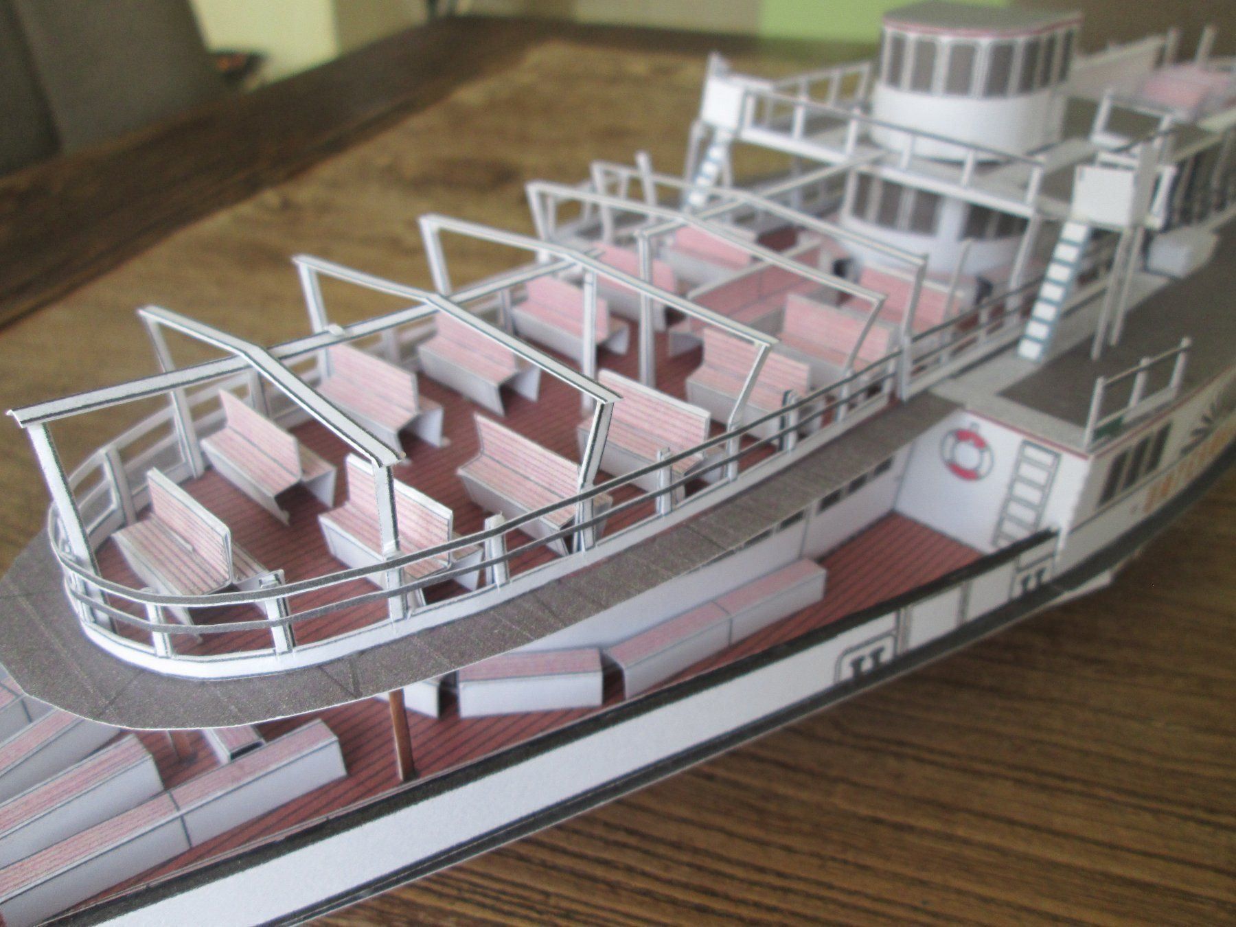 Kit di modellismo & Modellini statici: Dampfschiff Unterwalden Modellb. 1:100 – Nuovo e nell'imballaggio originale da Sempach venduto da Pilatus20 9