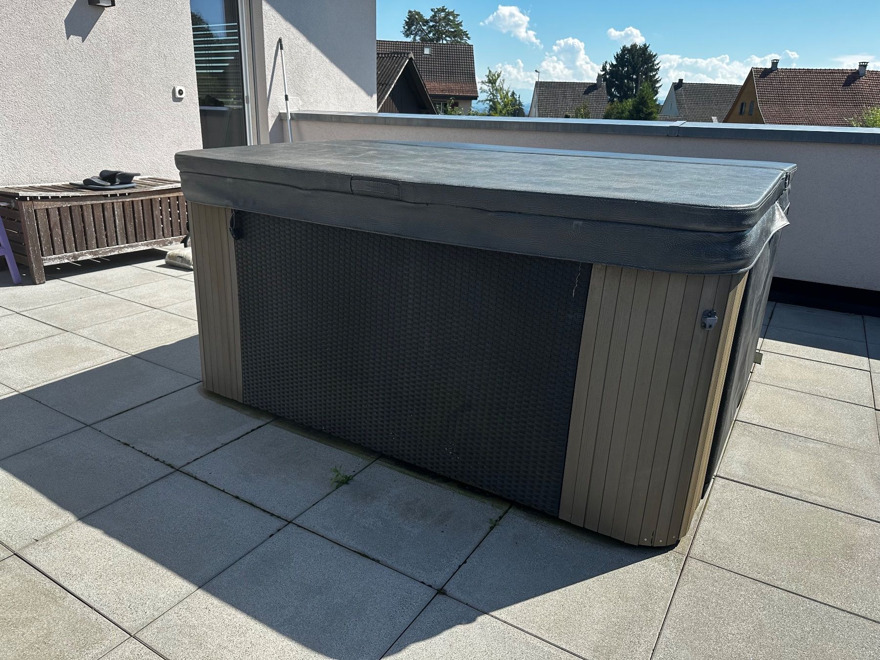 Whirlpool: Whirlpool Royal King – Gebraucht aus Dozwil von  4