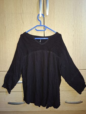 Pull Chicoree noir, taille L