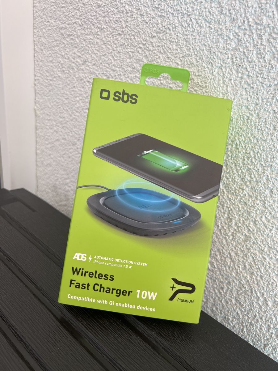 Caricabatterie: Schnelles Wireless Ladegerät 10W – Nuovo e nell'imballaggio originale da Burgdorf venduto da Ard93