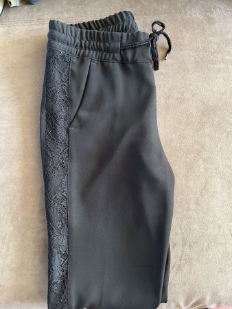 Pantalon fluide chic Liu Jo noir avec dentelle T27