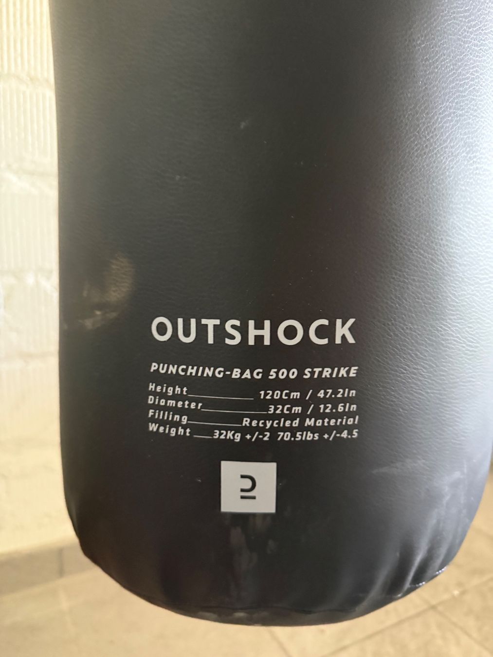 Decathlon Sacchi da boxe: Boxsack Outshock mit Wandhalterung und Ständer – Usato da Zollikerberg venduto da forthevan