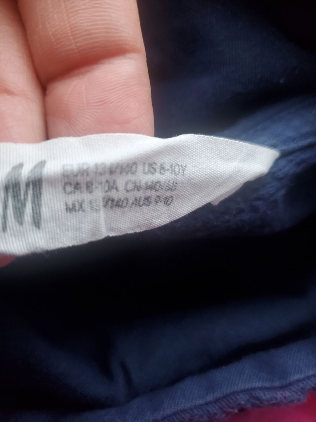 H&M Pulls et sweat-shirts: Pullover 134 / 140 – D'occasion à Frauenfeld par BeneFull 4