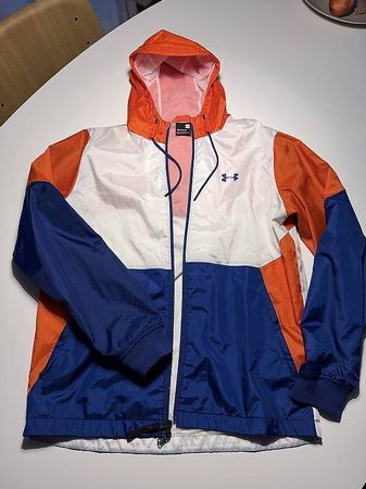 Under Armour Herren Jacke, Laufjacke, Grösse M, neuwertig