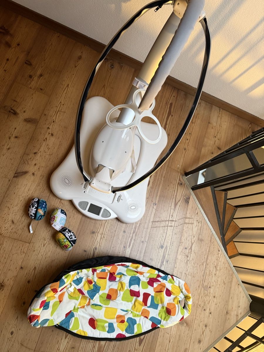 4moms Wippen & Schaukeln: Mama Roo sdraietta – Gebraucht aus Lostallo von Berenike 4