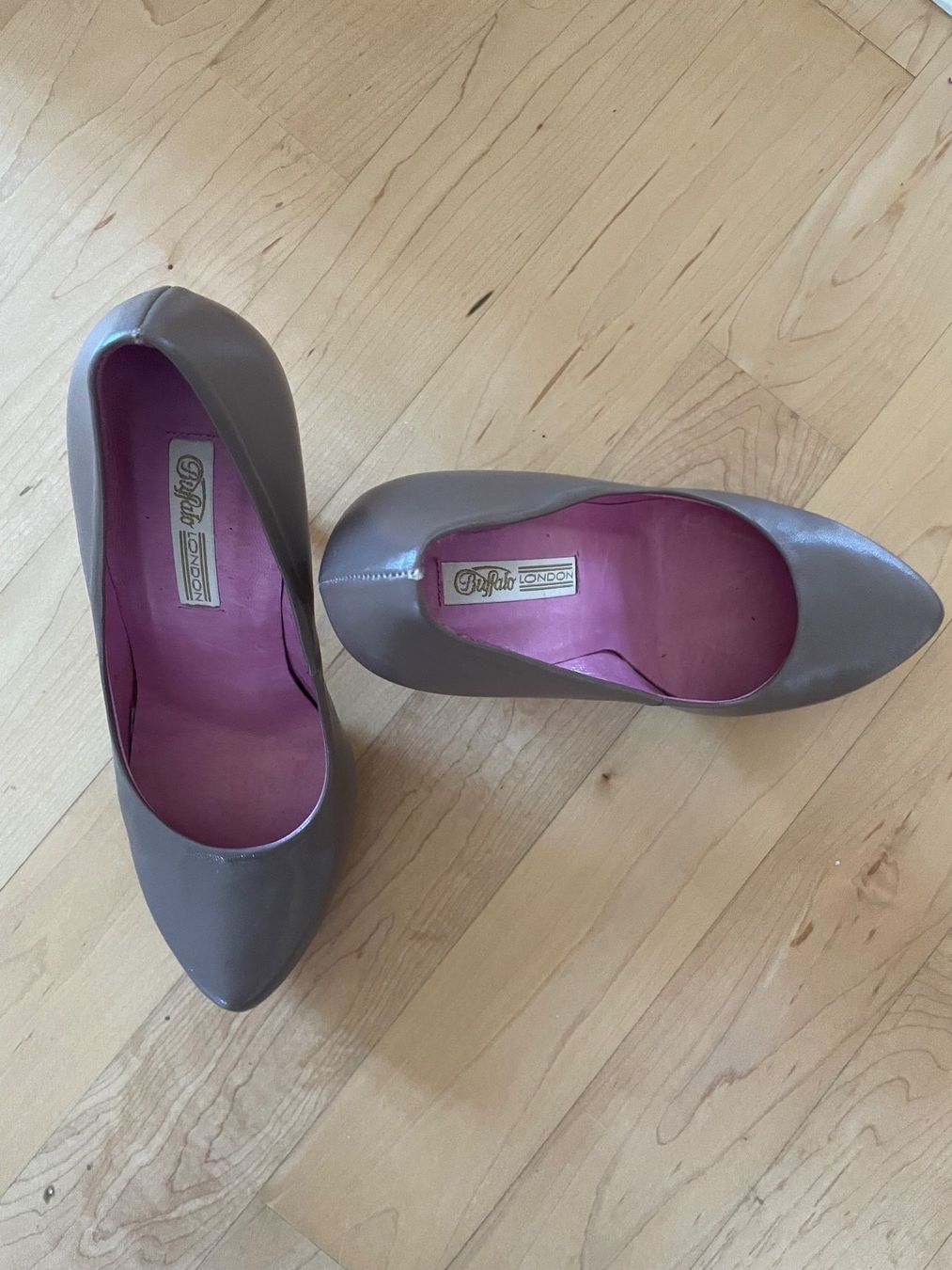 Buffalo Chaussures femmes: Buffalo Pumps – D'occasion à Zürich par Tati