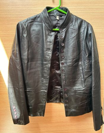 Vintage black leather jacket (D42/L)