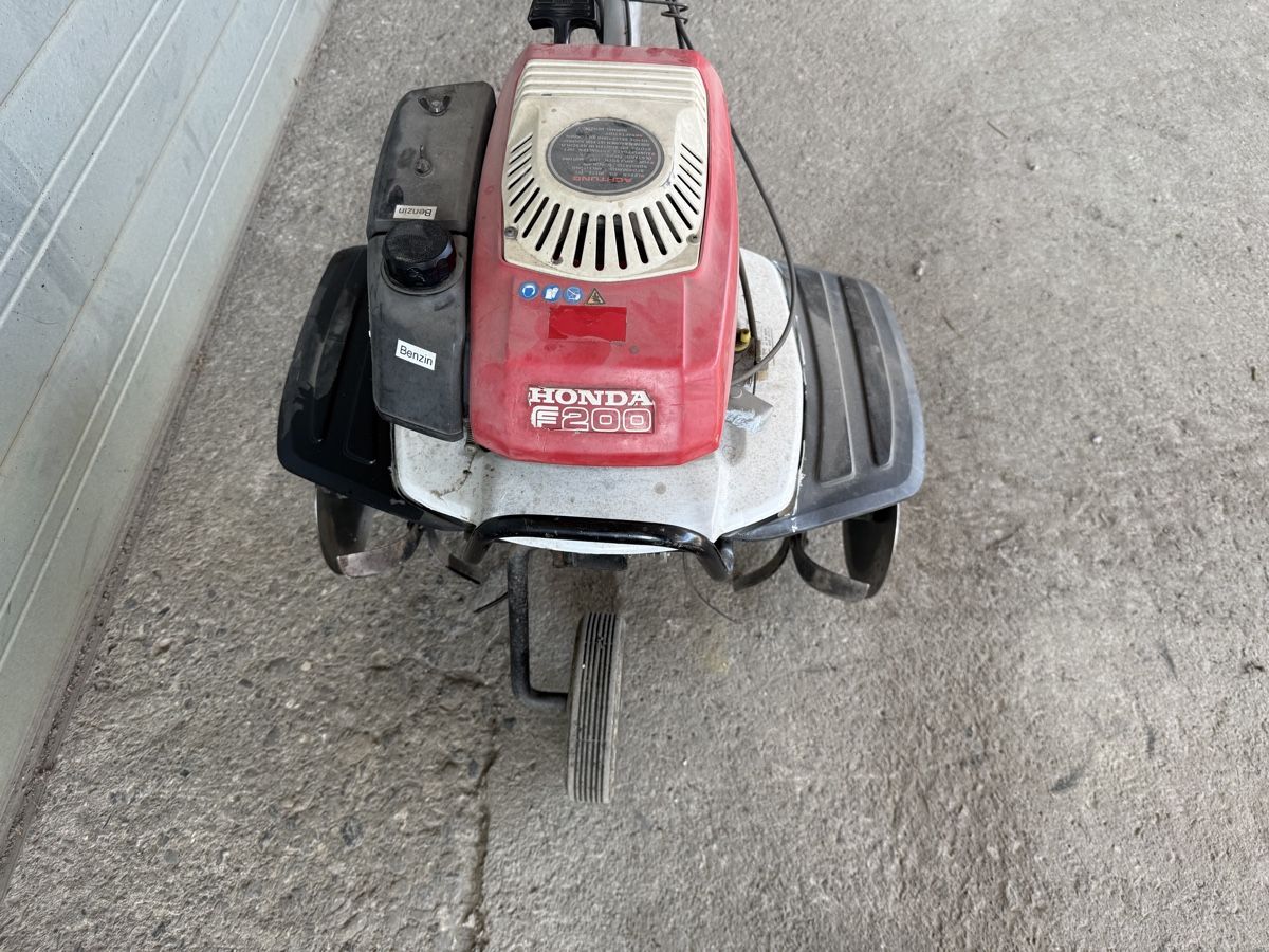 Honda Tutte le macchine: Honda F200 Gartenhacke – Usato da Buchs SG venduto da cayenneturbo96 1