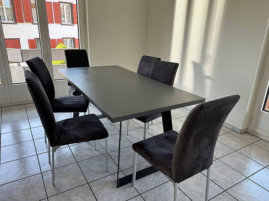 Tavoli: GRATIS Esstisch in Anthrazit (180x90 cm)  Schnäppchen – Usato da Grosshöchstetten venduto da Crex_qnet