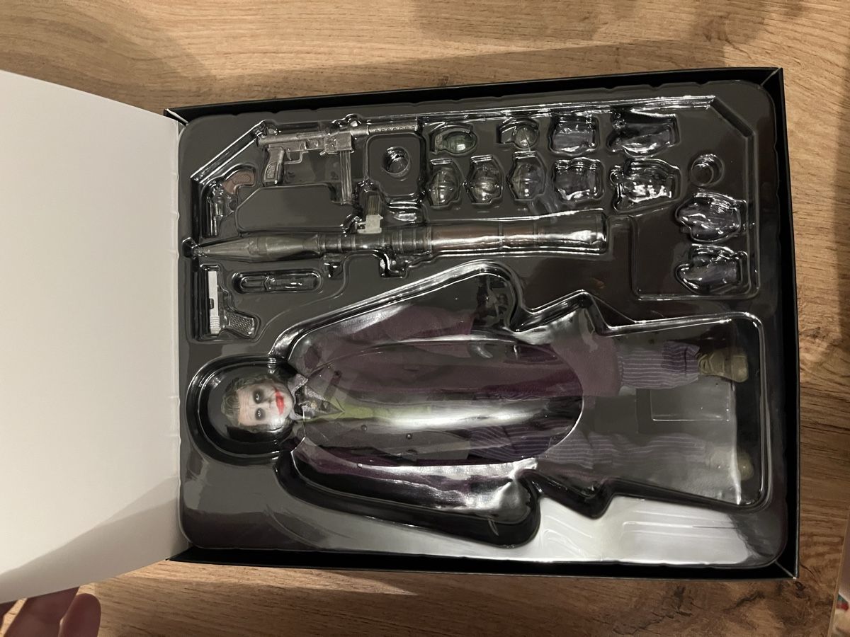 Statuette: Joker Figur – Nuovo e nell'imballaggio originale da Basel venduto da alisha.beuggert 3