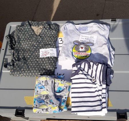 Kleiderpaket 74 mit original handgenähtem Kimono