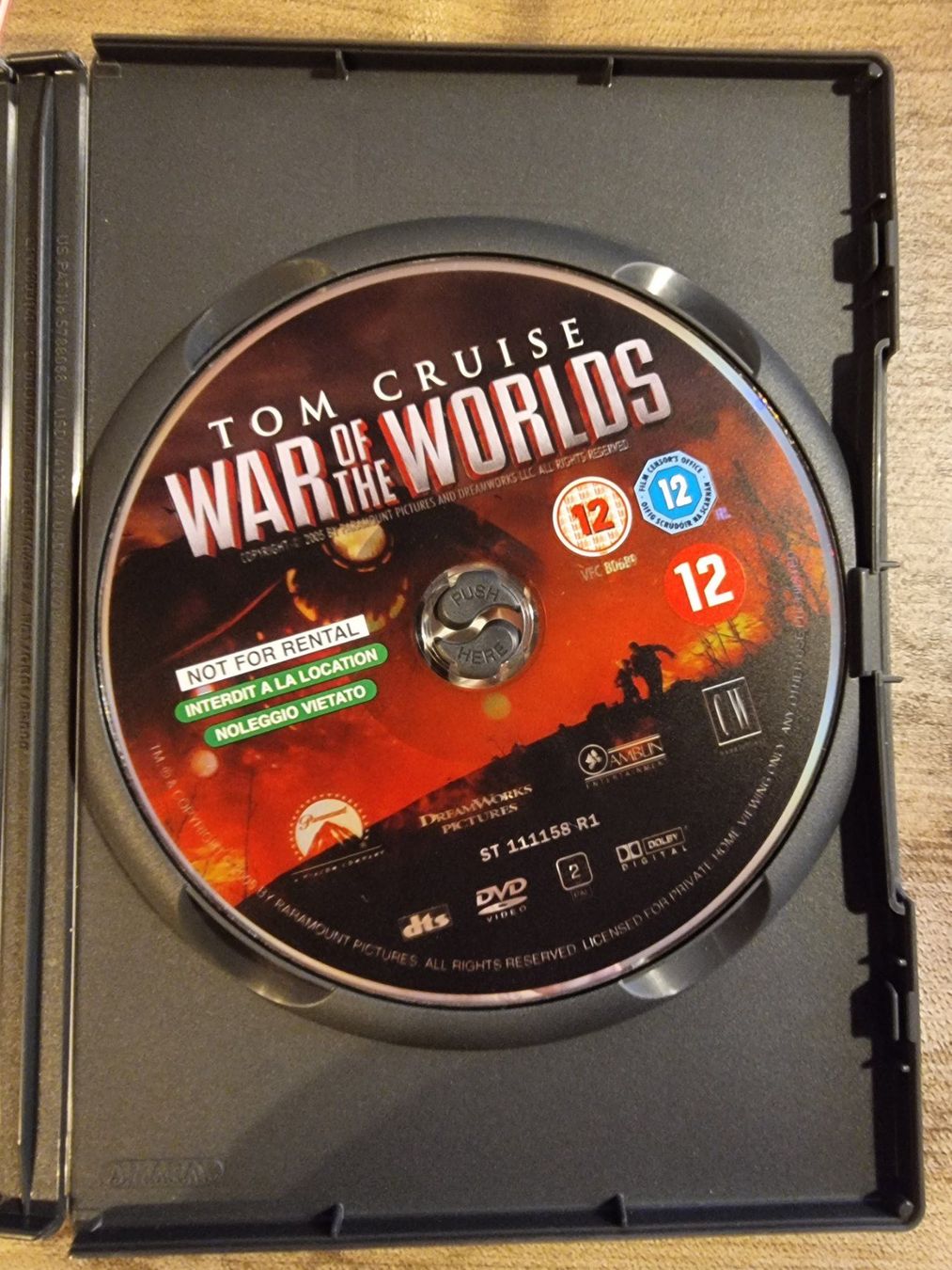 Tutti i DVDs: La Guerre des Mondes – Usato da Chavannes-près-Renens venduto da XWR4 4