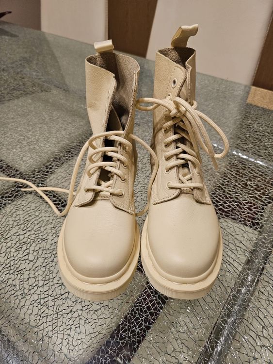 Dr martens weiß clearance 36