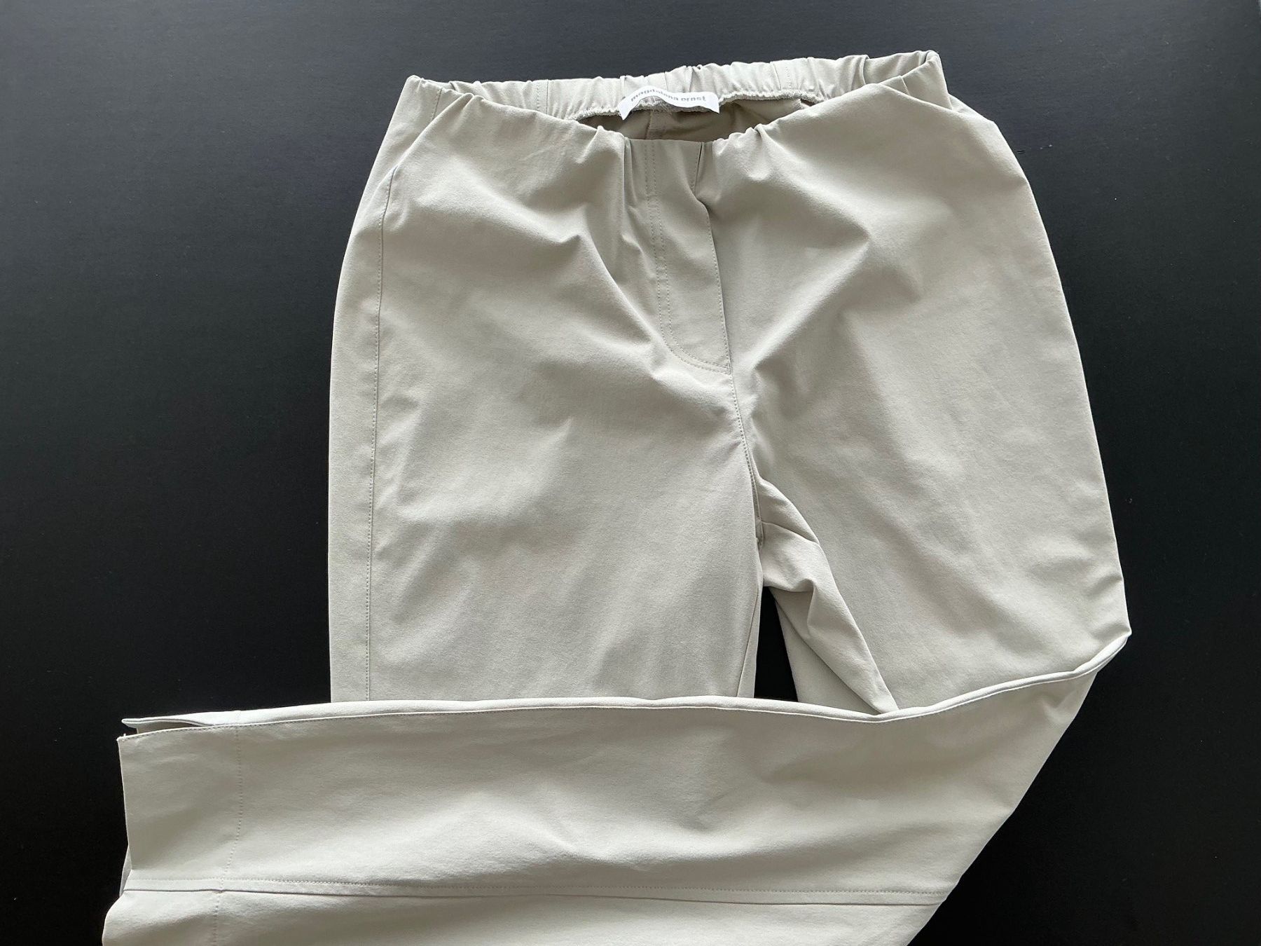 Hosen: Magdalena Ernst helle Freizeithose Grösse 40 – Gebraucht aus Erlenbach ZH von crapun