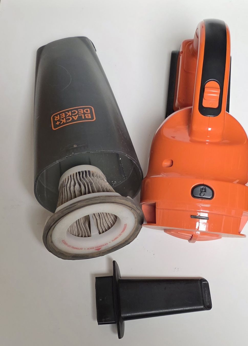 Aspirapolveri & Accessori: Black+Decker Akku Staubsauger – Usato da Heimenhausen venduto da rovermini 2