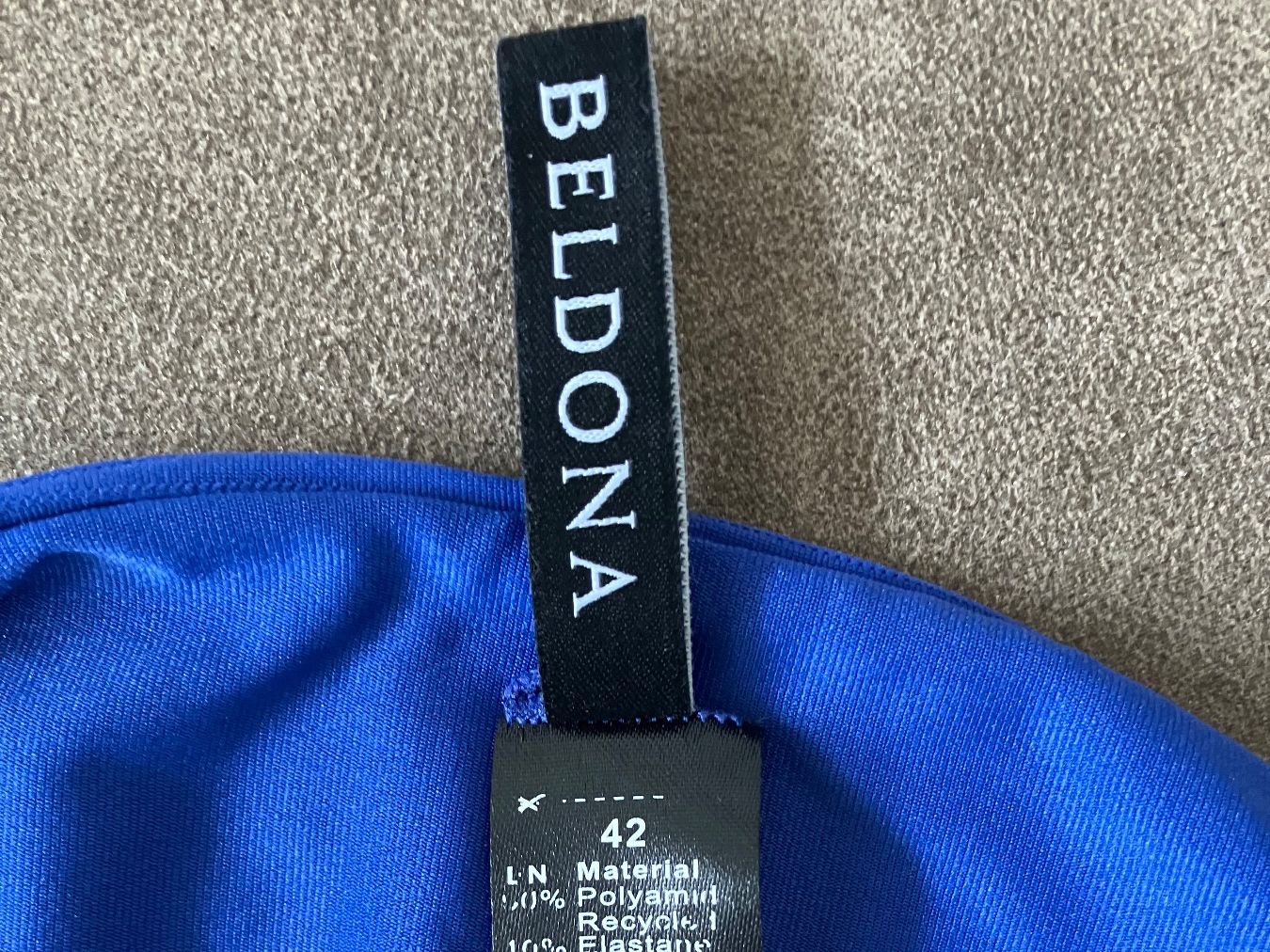 Costumi da bagno & Bikini: Beldona Tankini mit Hose – Usato da Arch venduto da Hexenbesen17 6