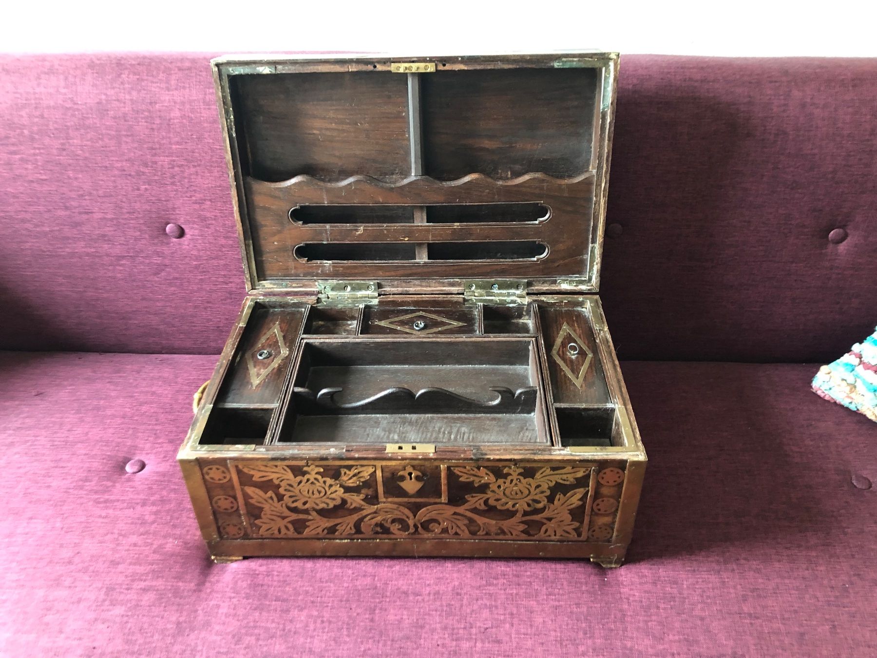 Truhen: Coffret écritoire ancien Asie centrale – Gebraucht aus Genève von fga_yt99 2