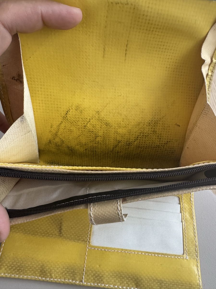 Freitag Portafogli: Portefeuille FREITAG jaune bleu occasion – Usato da Brügg BE venduto da haj_9zhk 2