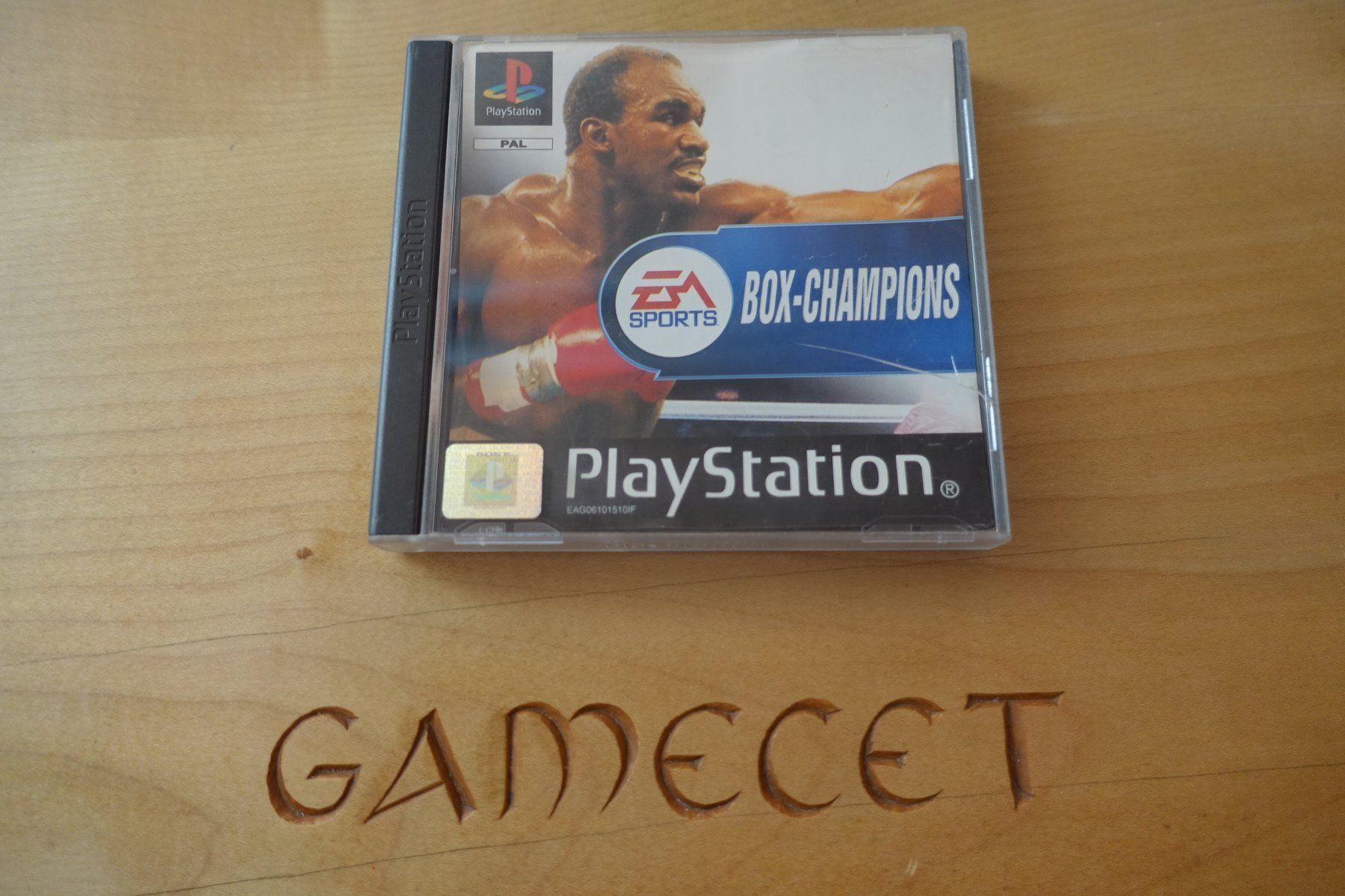 Sony Jeux: Box Champions – D'occasion à Steinach par Gamecet