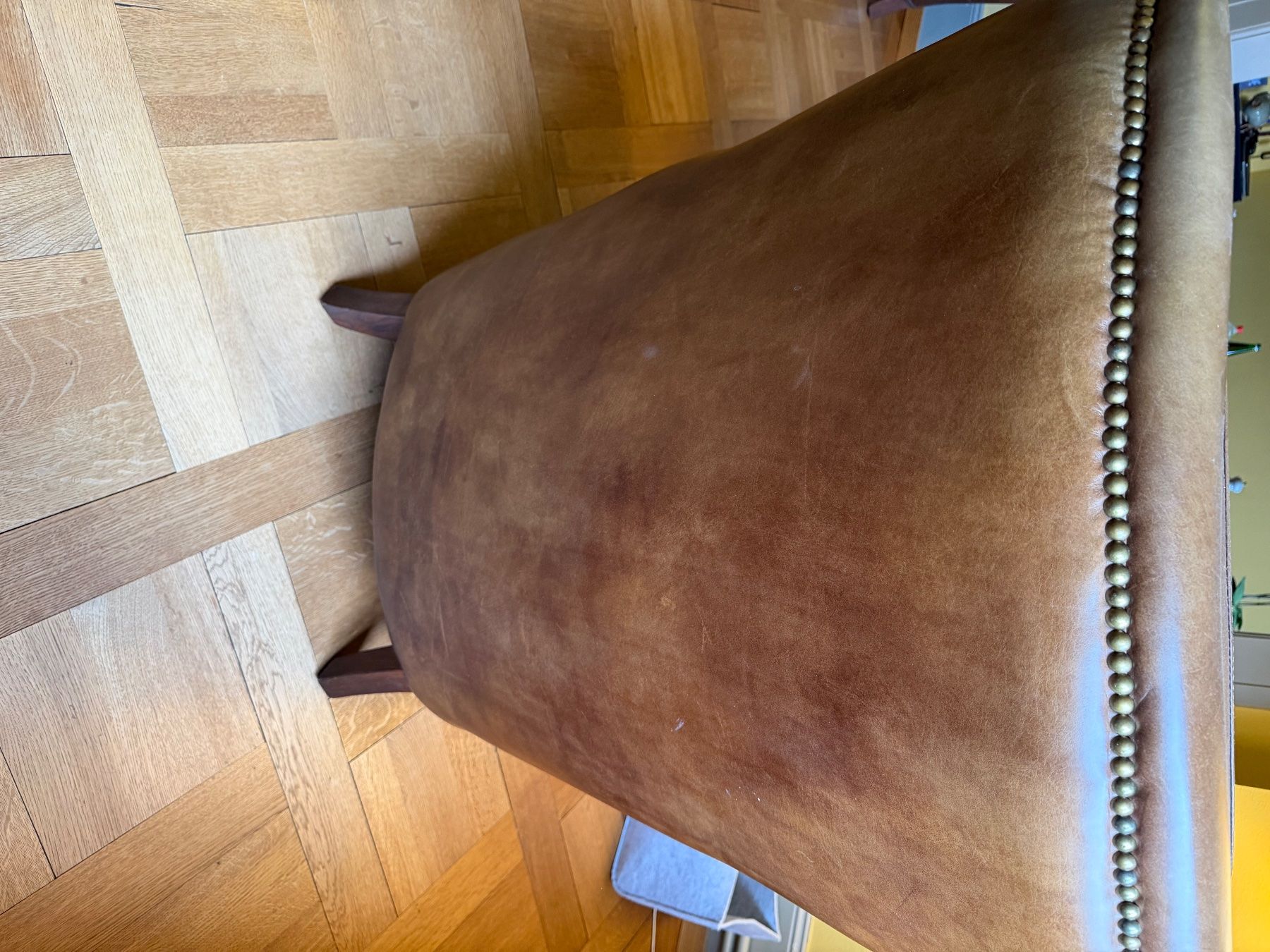 Poltrone: 2 Ledersessel mit 1 Hocker, Vintage Look – Usato da Bern venduto da Pesche_Bern 3