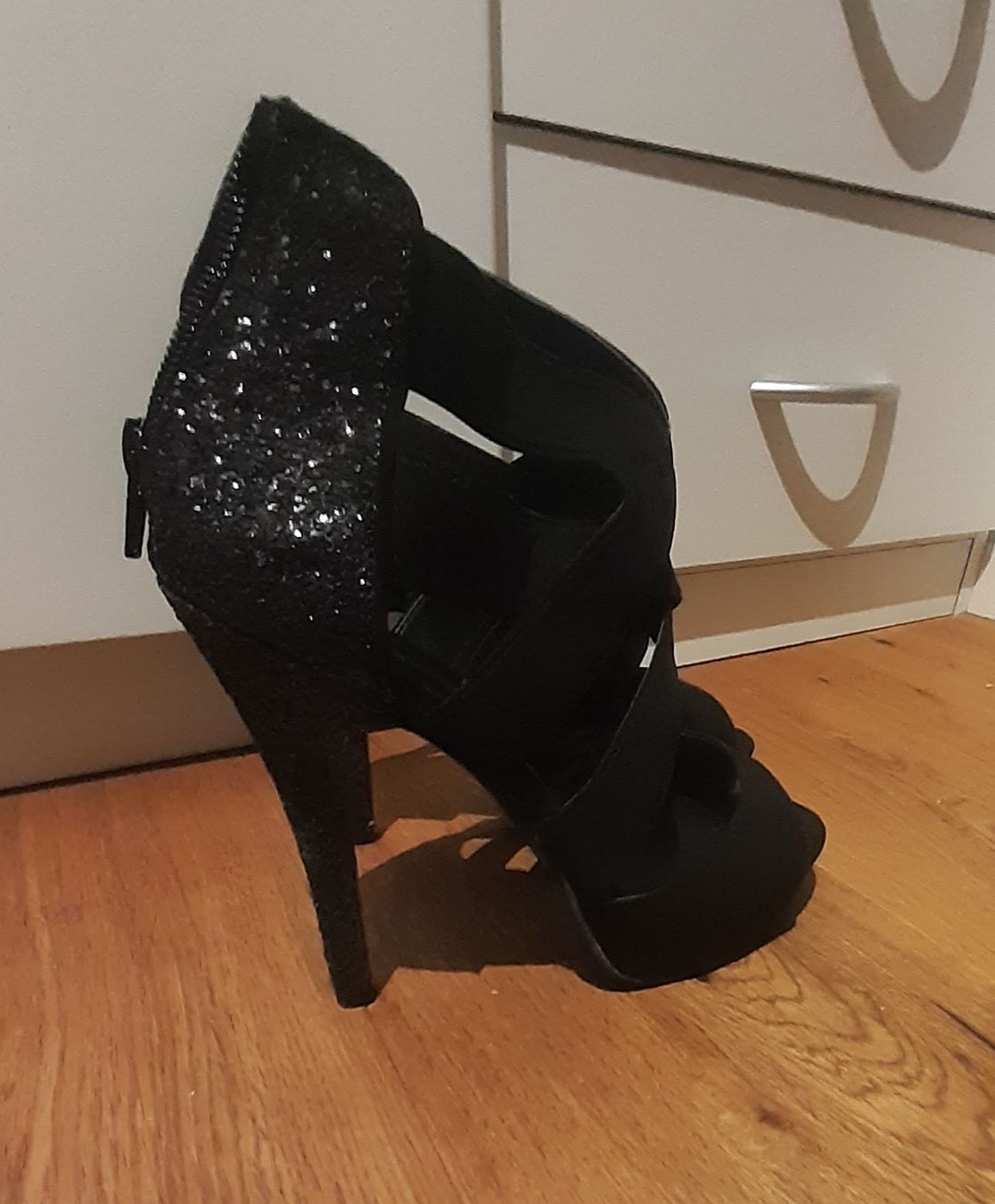 Scarpe da donna: Damen Schuhe nie getragen – Nuovo (secondo la descrizione) da Bad Ragaz venduto da ocl_2fyc 2