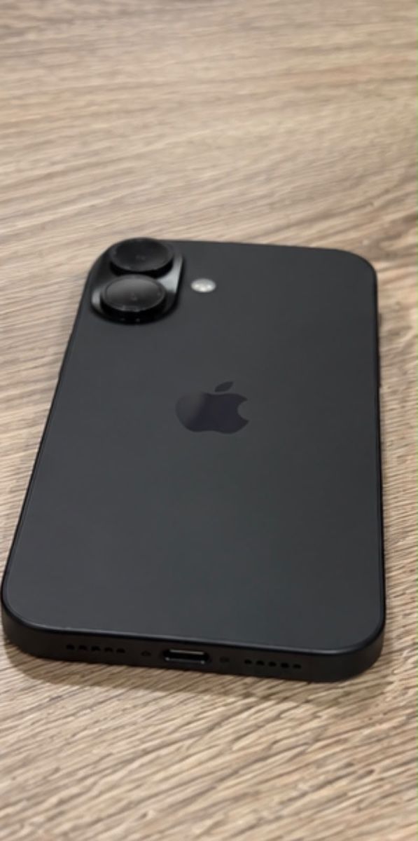 Apple Handys / Smartphones: iPhone 16 da 128 GB – Neu und originalverpackt aus Biasca von mattiapaglia67 1