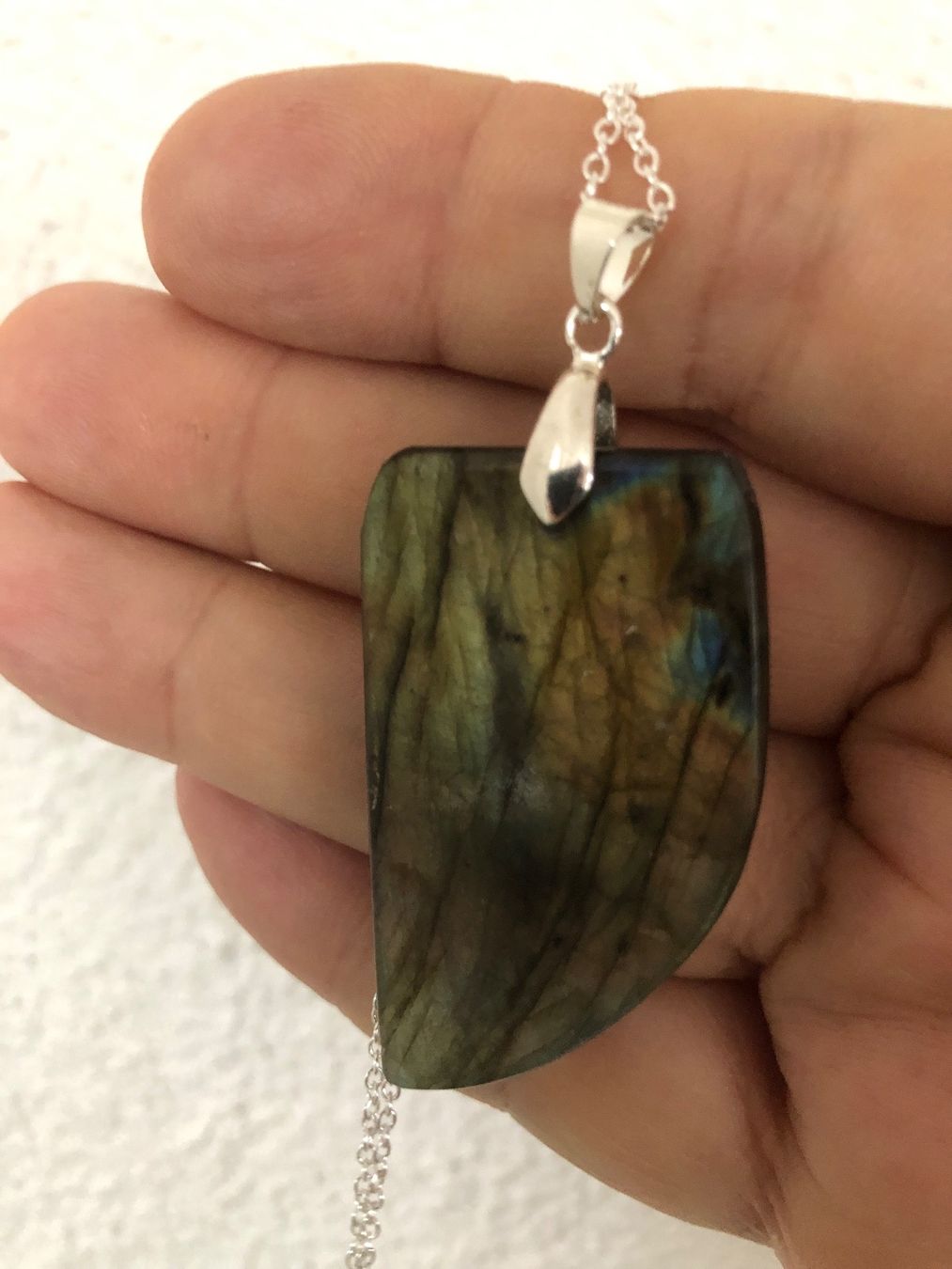 Pendentifs: Pendentif en pierre Labradorite – D'occasion à Goumoens-la-ville par sfornallaz 2
