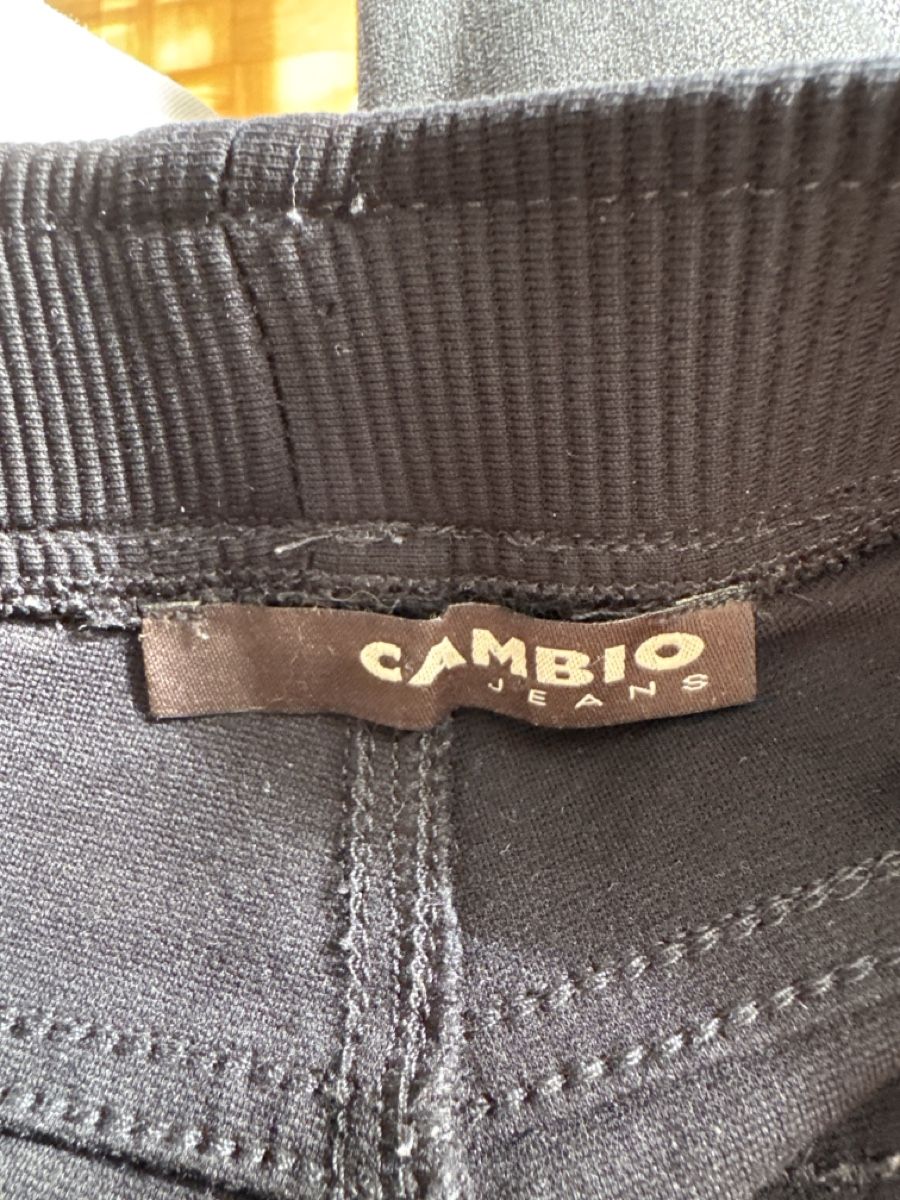 Cambio Pantaloni: Cambio Phillia Pants 40 – Usato da Fällanden venduto da emi_x6xw 3