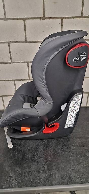 Britax Römer Seggiolini per auto: Kindersitz Britax Römer King 2 – Usato da Egolzwil venduto da steigema 2