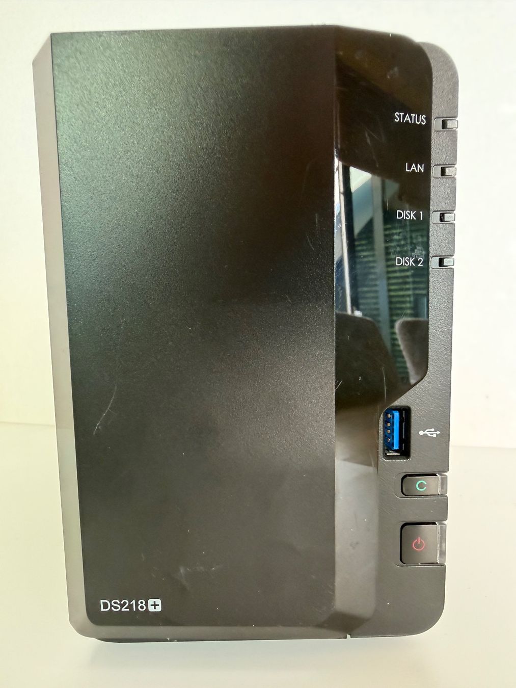 Synology Server: Synology NAS DS218+ (Ohne Harddisks) – Usato da Zollikerberg venduto da SmarterTec