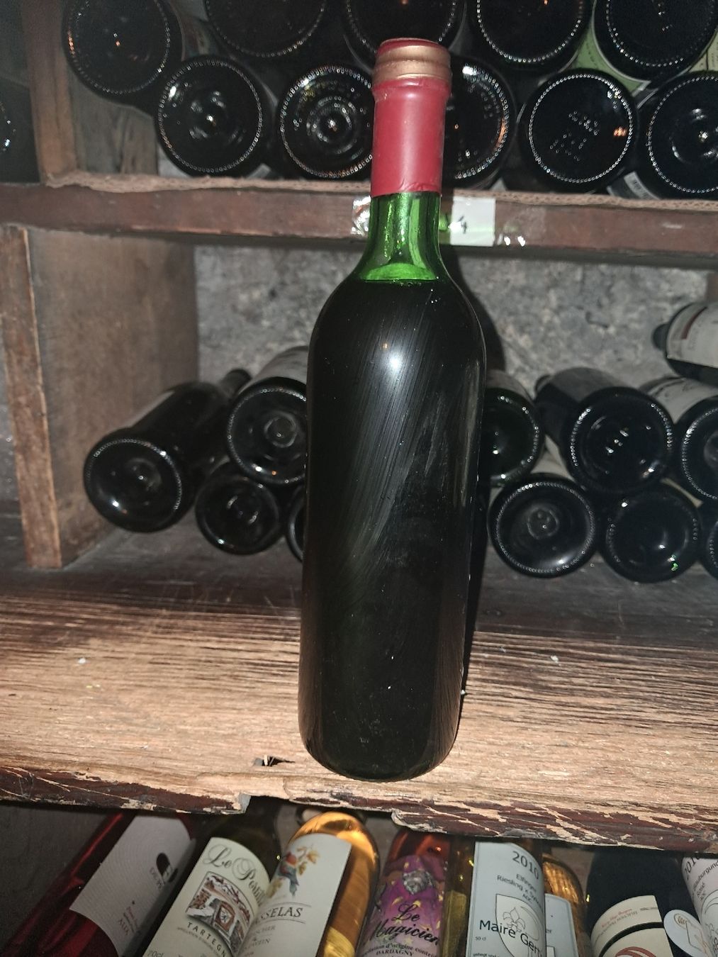 Vino: Chianti Cosimo de Medici 1986 – Nuovo e nell'imballaggio originale da Le locle venduto da juliensaran 2