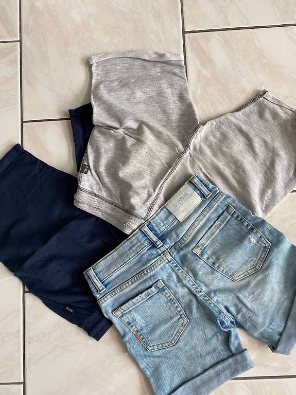 Hosen: Vend lot short enfant – Gebraucht aus Morrens VD von gia_sfs5 3