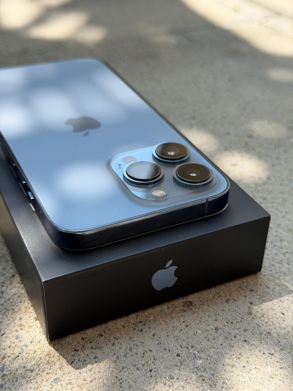 Apple Handys / Smartphones: Apple iPhone 13 Pro 256GB Sierrablau – Gebraucht aus Winterthur von maedaesound 1