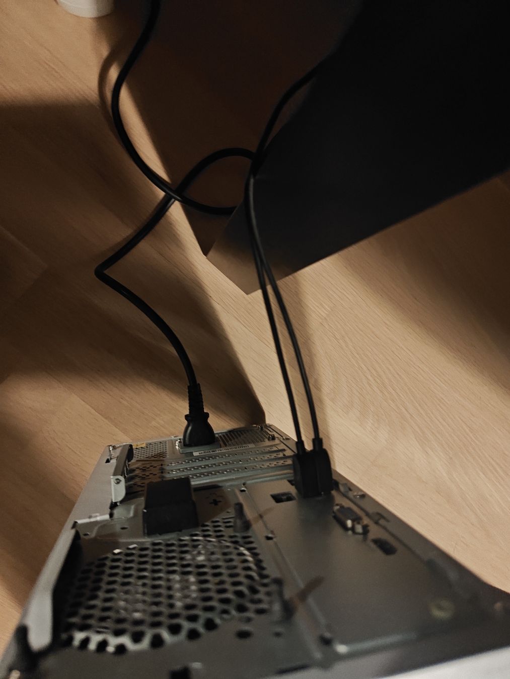 Lenovo PCs: Lenovo IdeaCentre 5 14IAB7 Desktop-PC – Gebraucht aus Uerikon von Weber18 4