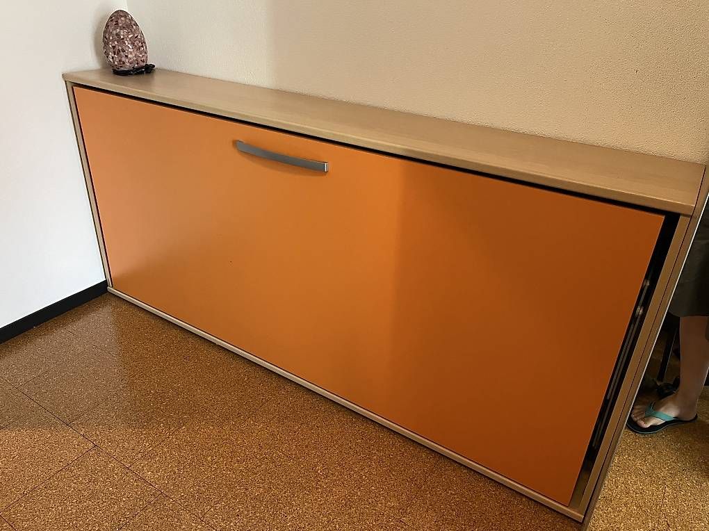 Letti: Letto a scomparsa – Usato da Giubiasco venduto da sc-77