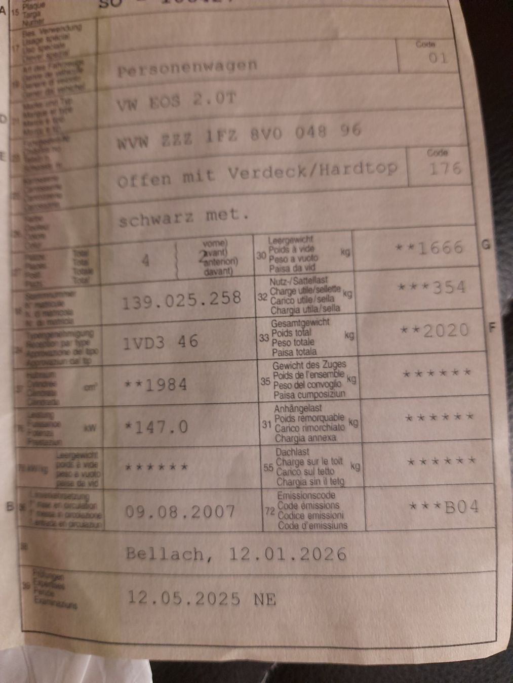 VW Automobili: VW EOS 2.0T Cabriolet schwarz 2007 – Usato da Flüelen venduto da gerry75renner01 1