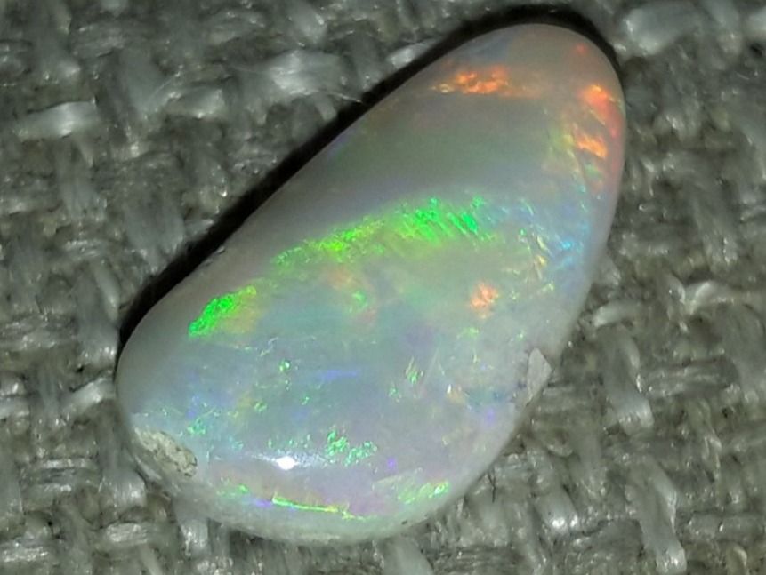 Pietre preziose: Australischer Multicolor Flashfire Opal 1.64ct – Nuovo e nell'imballaggio originale da Uerkheim venduto da Winwinner 1