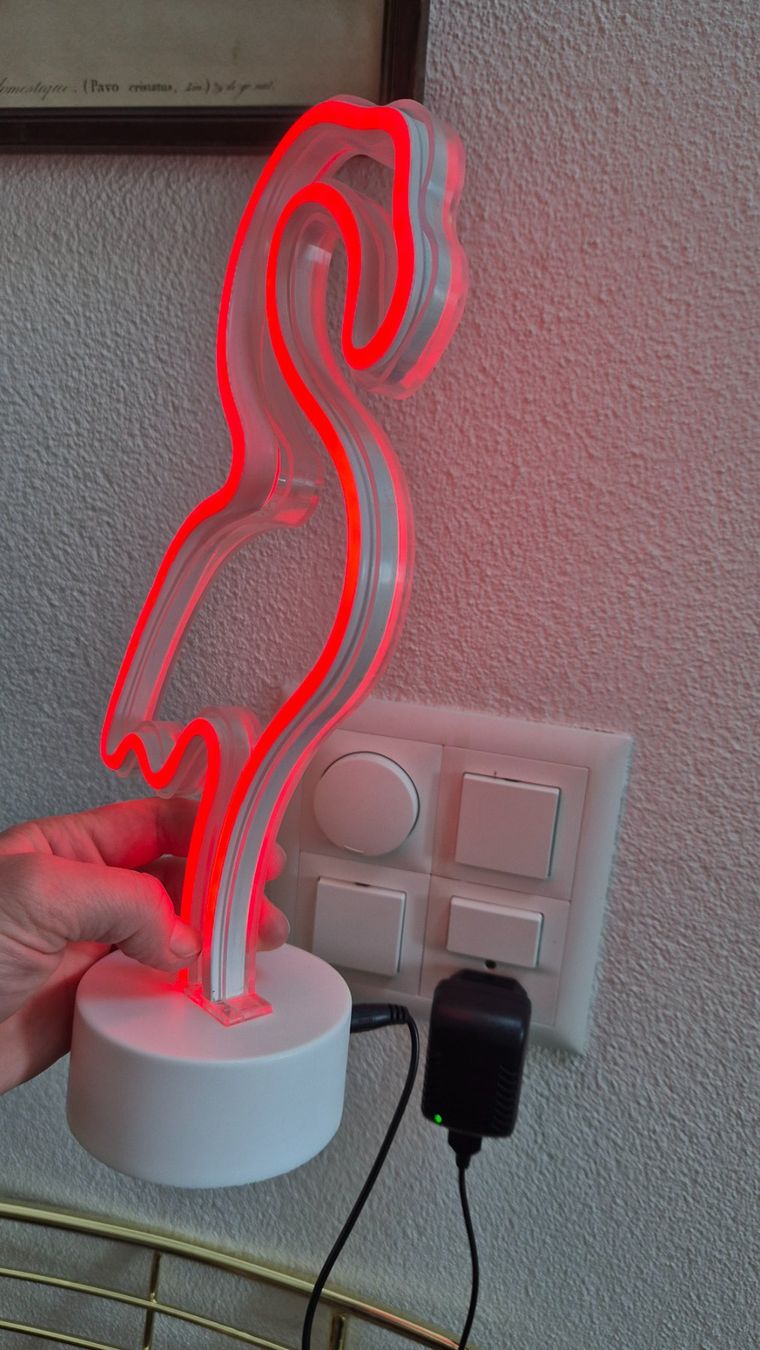 Lampade: Cute flamingo neon lamp – Usato da Zürich venduto da monadiederich